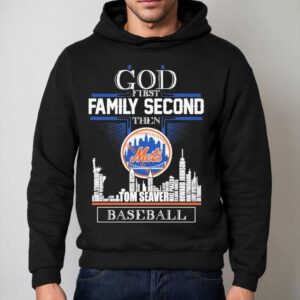 Prioritize Faith Family and Baseball Legends with This Stylish Mets Skyline Tshirt 2 Prioritize Faith Family And Baseball Legends With This Stylish Mets Skyline T Hoodie