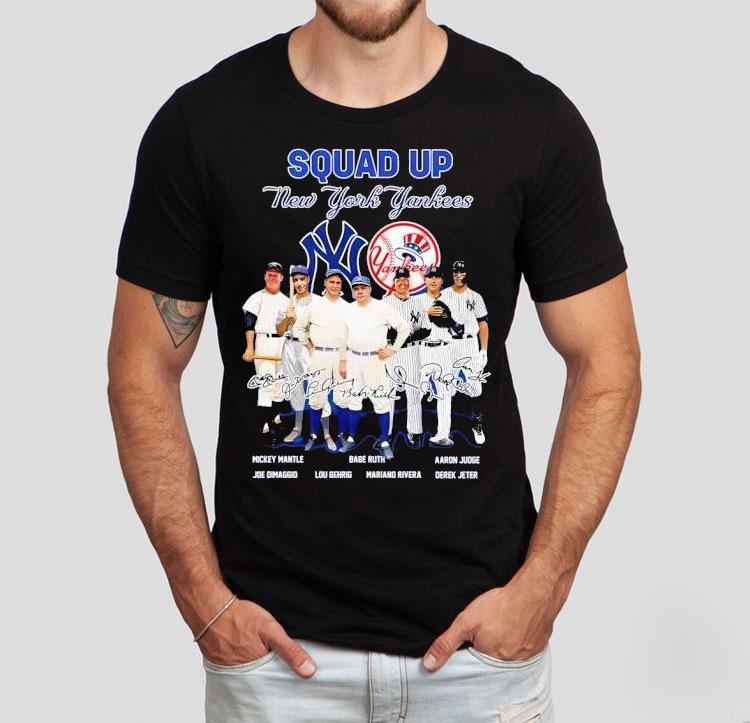 Show your team pride with this stylish Yankees t-shirt Show your team pride with this stylish Yankees t-shirt