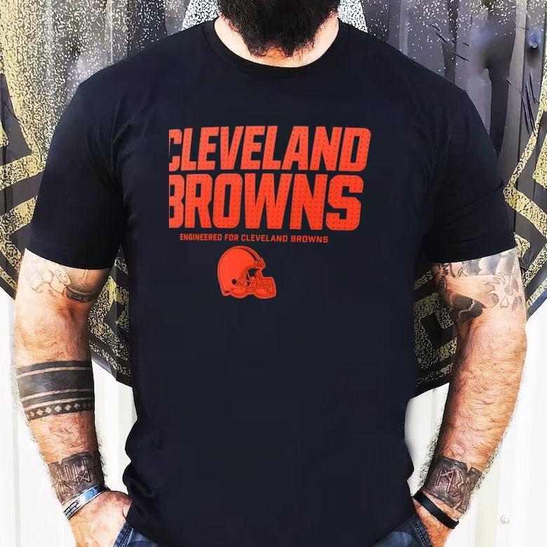 Browns game day vibes in this cool t-shirt Browns game day vibes in this cool t-shirt