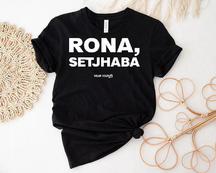 Carl Niehaus sports Rona colors in stylish setjhaba t-shirt Carl Niehaus sports Rona colors in stylish setjhaba t-shirt