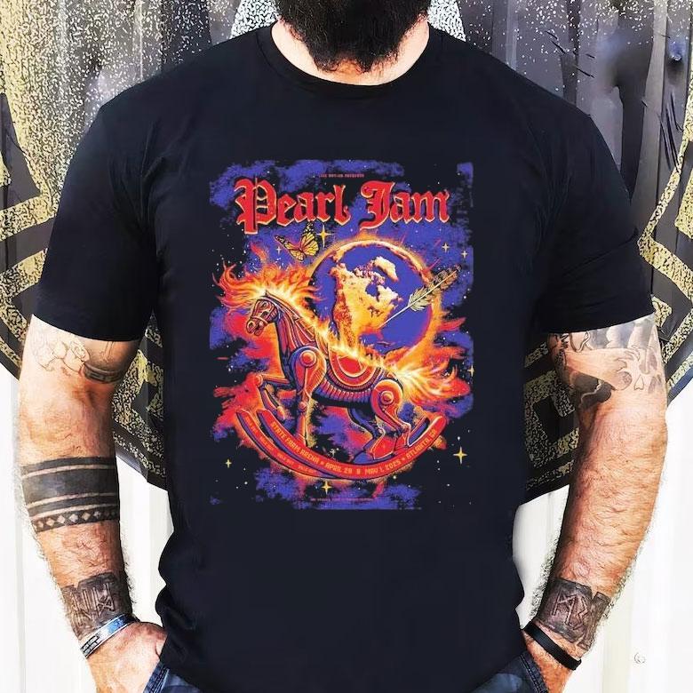 Pearl Jam lights up Atlanta with epic State Farm Arena concerts rock t-shirt Pearl Jam lights up Atlanta with epic State Farm Arena concerts rock t-shirt