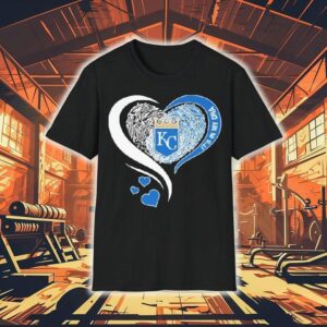 Royals pride flows through my veins in this DNA heart t-shirt