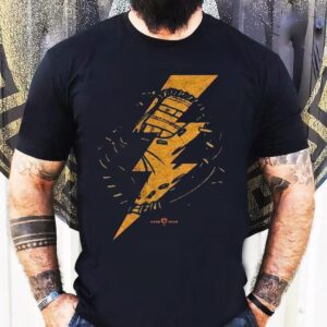 Speed up your style with this lightning fast t-shirt 1 Speed Up Your Style With This Lightning Fast Tshirt