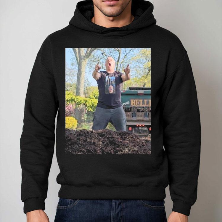 Finest Mulch Brand Celebrates Top Quality With Unique Photo T-Shirt Finest Mulch Brand Celebrates Top Quality With Unique Photo T-Shirt