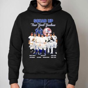 Show your team pride with this stylish Yankees t-shirt 2 Show Your Team Pride With This Stylish Yankees Hoodie