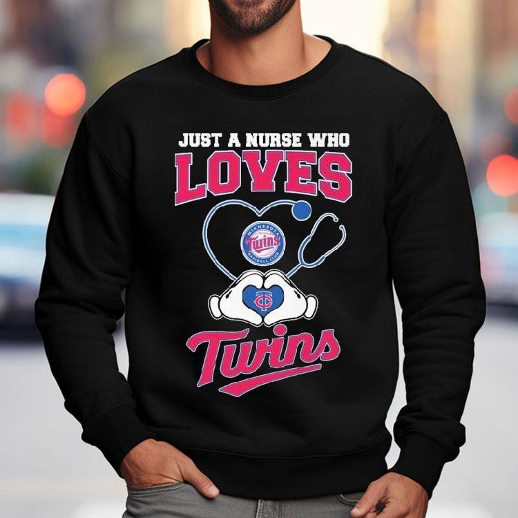Minnesota Twins Fan Shows Team Spirit With Heart Hands T-shirt Minnesota Twins Fan Shows Team Spirit With Heart Hands T-shirt