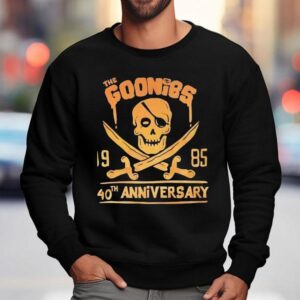 Never Give Up With This Cool Goonies T Sweatshirt