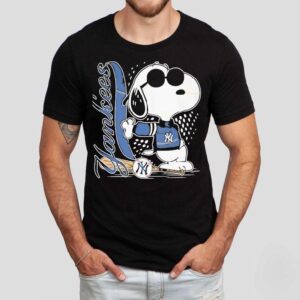 New York Yankees X Snoopy The Peanuts Shirt New York Yankees X Snoopy The Peanuts Shirt