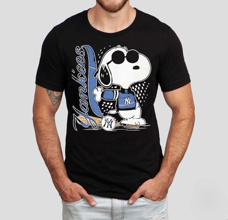 New York Yankees X Snoopy The Peanuts Shirt New York Yankees X Snoopy The Peanuts Shirt