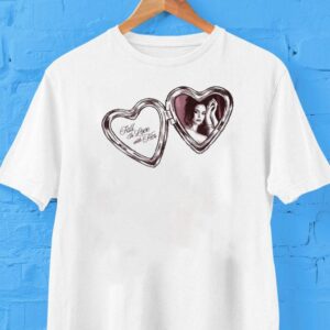 Sabrina Claudio Fall In Love With Her Locket Shirt