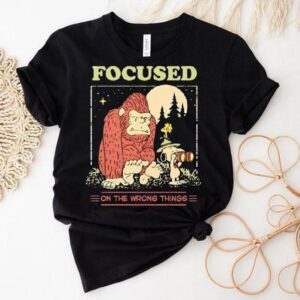 Snoopy And Woodstock And Bigfoot Focused On The Wrong Things Shirt