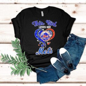 This Girl Loves Her New York Mets Shirt