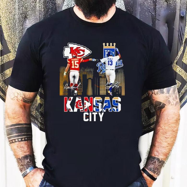Kansas City Chiefs Mahomes Vs Kansas City Royals Perez Signatures Shirt Kansas City Chiefs Mahomes Vs Kansas City Royals Perez Signatures Shirt