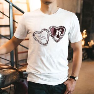 Sabrina Claudio Fall In Love With Her Locket Shirt