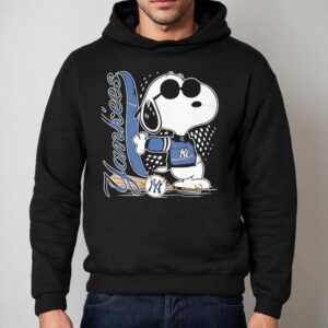 New York Yankees X Snoopy The Peanuts Shirt 2 New York Yankees X Snoopy The Peanuts Hoodie