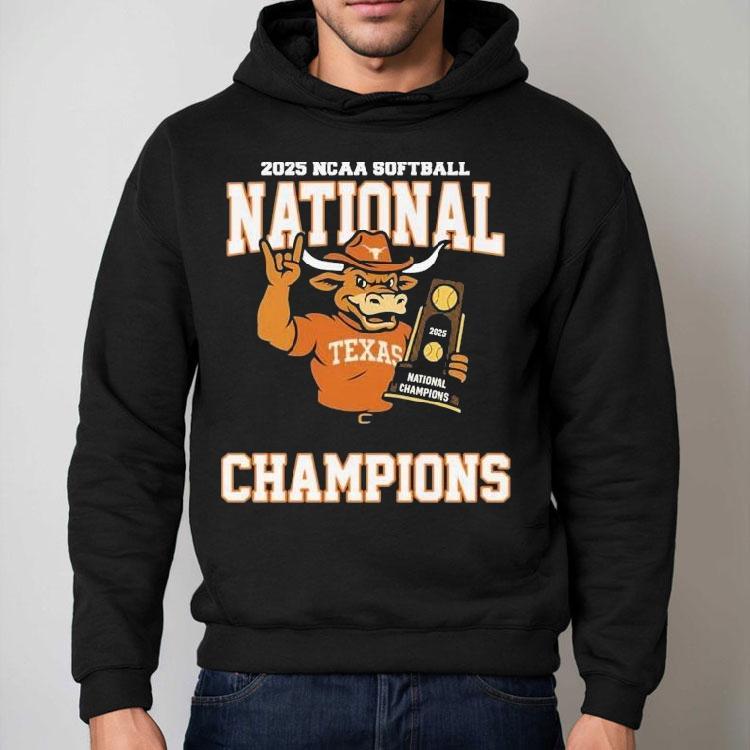 Texas Longhorns 2025 Ncaa National Women’s College World Series Champions Mascot Hug Trophy Shirt. Texas Longhorns 2025 Ncaa National Women’s College World Series Champions Mascot Hug Trophy Shirt.