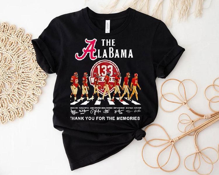 The Alabama Crimson Tide Walking Across Thank You For The Memories Signatures Shirt The Alabama Crimson Tide Walking Across Thank You For The Memories Signatures Shirt