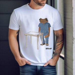 Bad Bunny Deb Tirar Ms Fotos Concho Table Frog Shirt