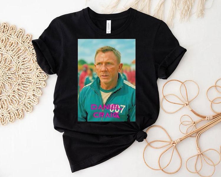 Daniel Craig Squid Game Usa Photo Shirt Daniel Craig Squid Game Usa Photo Shirt