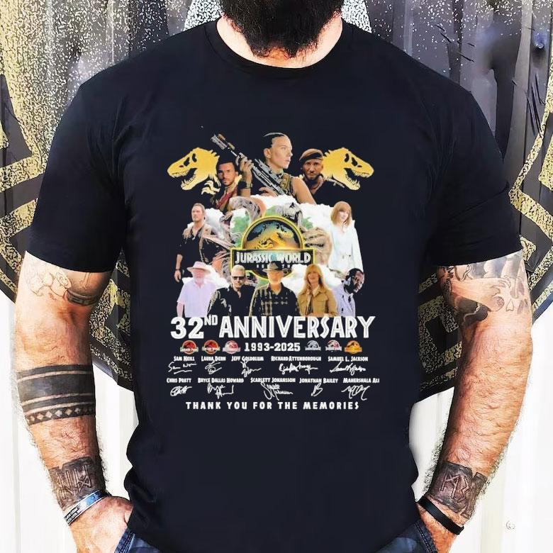 Jurassic World 32nd Anniversary 1993-2025 Thank You For The Memories Signatures Shirt Jurassic World 32nd Anniversary 1993-2025 Thank You For The Memories Signatures Shirt