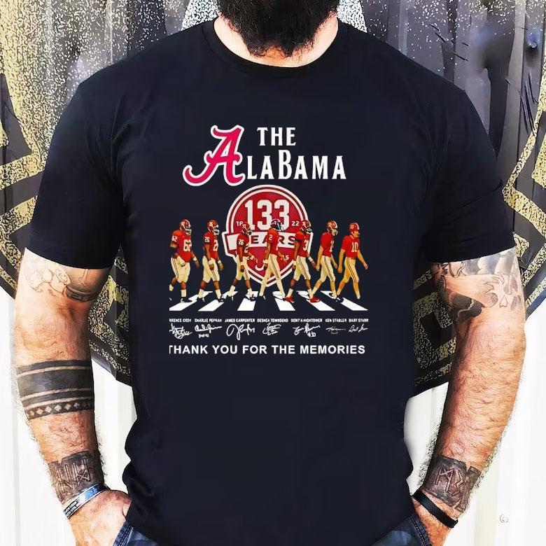 The Alabama Crimson Tide Walking Across Thank You For The Memories Signatures Shirt The Alabama Crimson Tide Walking Across Thank You For The Memories Signatures Shirt
