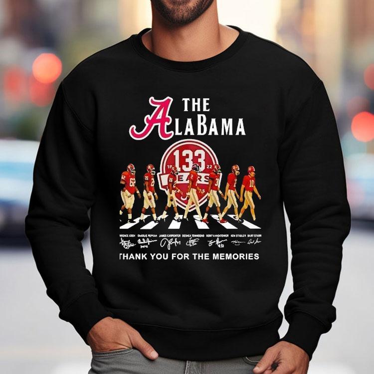 The Alabama Crimson Tide Walking Across Thank You For The Memories Signatures Shirt The Alabama Crimson Tide Walking Across Thank You For The Memories Signatures Shirt