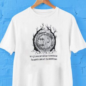 In Foramine Terrae Habitabat Hobbitus Shirt