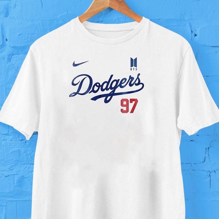 Los Angeles Dodgers X Jeon Jungkook Bts 2025 Art Signature Shirt Los Angeles Dodgers X Jeon Jungkook Bts 2025 Art Signature Shirt