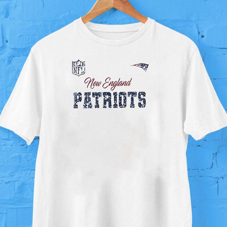 New England Patriots Girls I Am Who I Am Your Approval In’t Needed Shirt New England Patriots Girls I Am Who I Am Your Approval In’t Needed Shirt