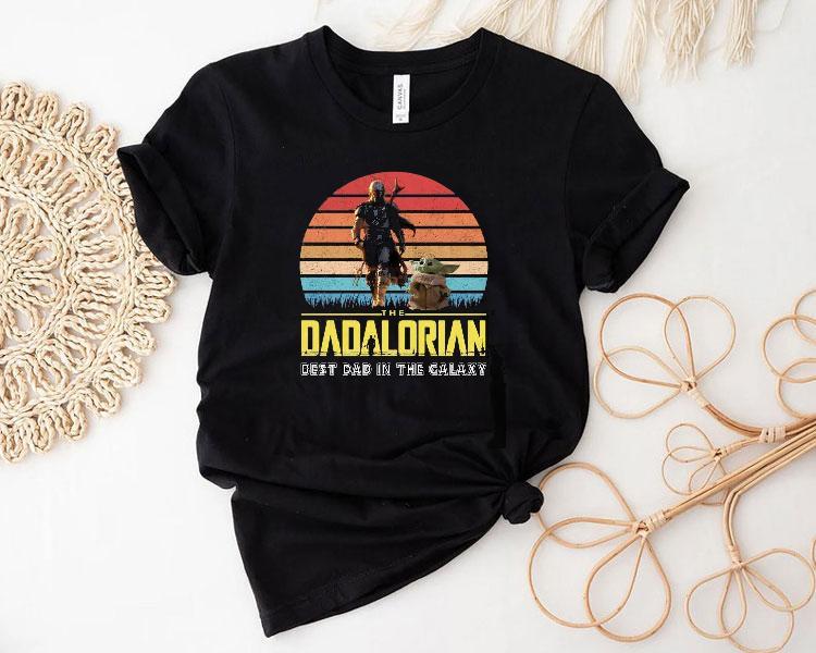 Original The Dadalorian Best Dad In The Galaxy Vintage Shirt Original The Dadalorian Best Dad In The Galaxy Vintage Shirt