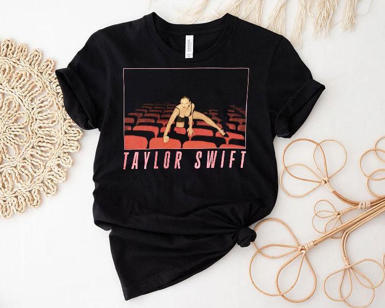 Taylor Swift The Life Of A Showgirl It’s Frightening Shirt Taylor Swift The Life Of A Showgirl It’s Frightening Shirt