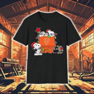 San Francisco Giants Christmas Snoopy Doghouse Shirt