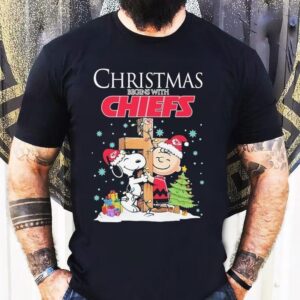 Snoopy And Charlie Brown The Peanuts Kansas City Chiefs Merry Christmas Shirt