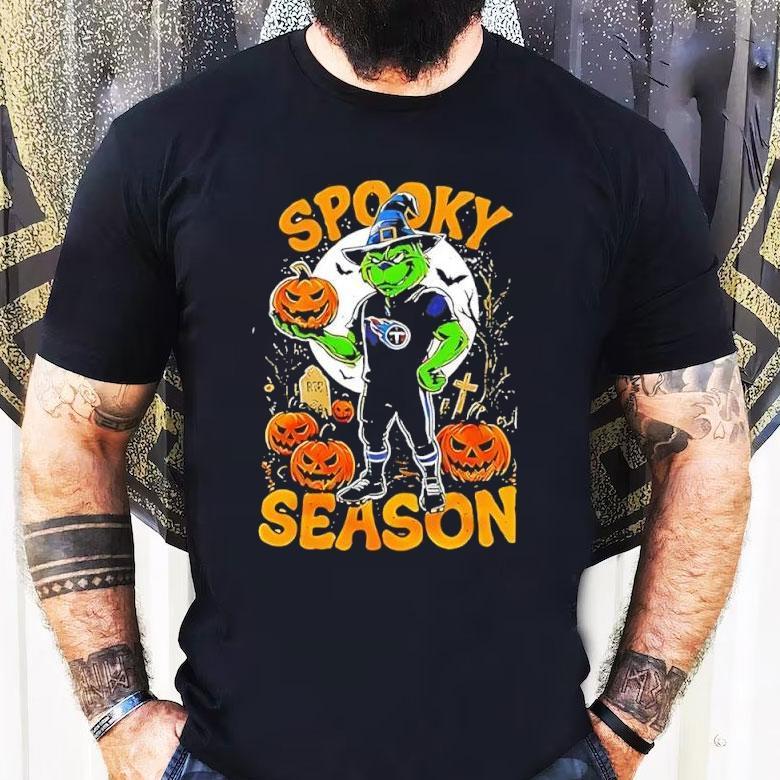 Tennessee Titans X Grinch Nfl Spooky Season 2025 Shirt Tennessee Titans X Grinch Nfl Spooky Season 2025 Shirt
