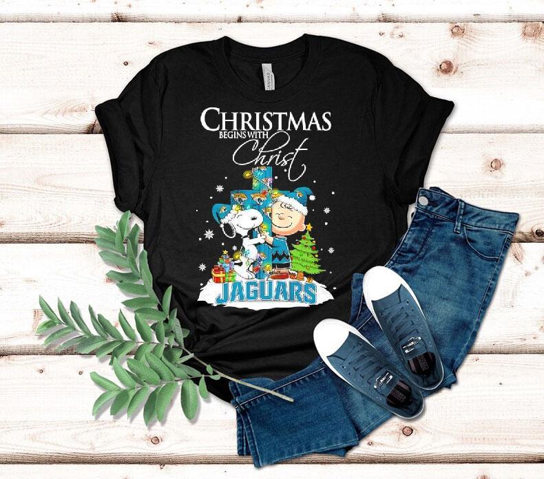 Christmas Begins With Christ Jacksonville Jaguars X Snoopy And Charlie Brown Shirt 4 Christmas Begins With Christ Jacksonville Jaguars X Snoopy And Charlie Brown Tshirt