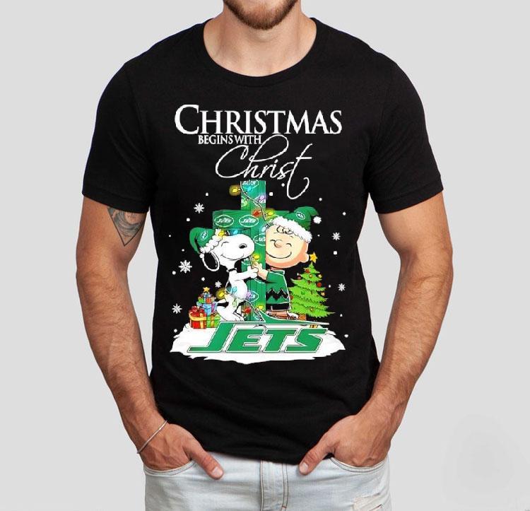 Christmas Begins With Christ New York Jets X Snoopy And Charlie Brown Shirt 4 Christmas Begins With Christ New York Jets X Snoopy And Charlie Brown Tshirt
