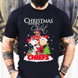 Christmas Begins With Christ Kansas City Chiefs X Snoopy And Charlie Brown Shirt