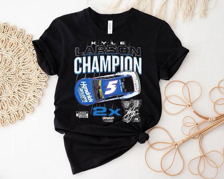 Kyle Larson 2025 Nascar Cup Series Champion Stats Shirt Kyle Larson 2025 Nascar Cup Series Champion Stats Shirt