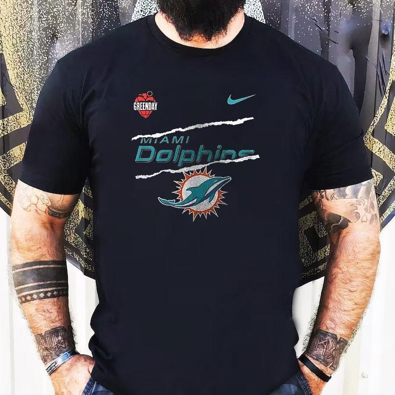 Miami Dolphins X Green Day Saviors Go Dolphins Shirt Miami Dolphins X Green Day Saviors Go Dolphins Shirt