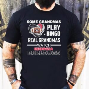 Some Grandmas Play Bingo Real Grandmas Watch Georgia Bulldogs Diamond Heart Shirt