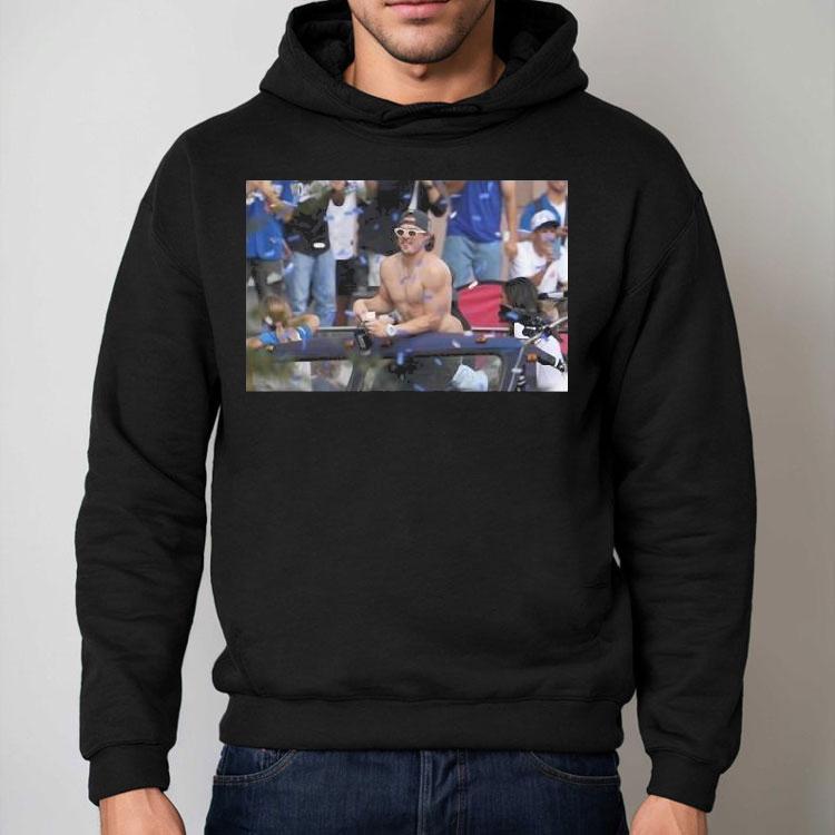 Kike Hernandez Bare Ass Hanging Out During The Parade Los Angeles Dodgers Shirt Kike Hernandez Bare Ass Hanging Out During The Parade Los Angeles Dodgers Shirt