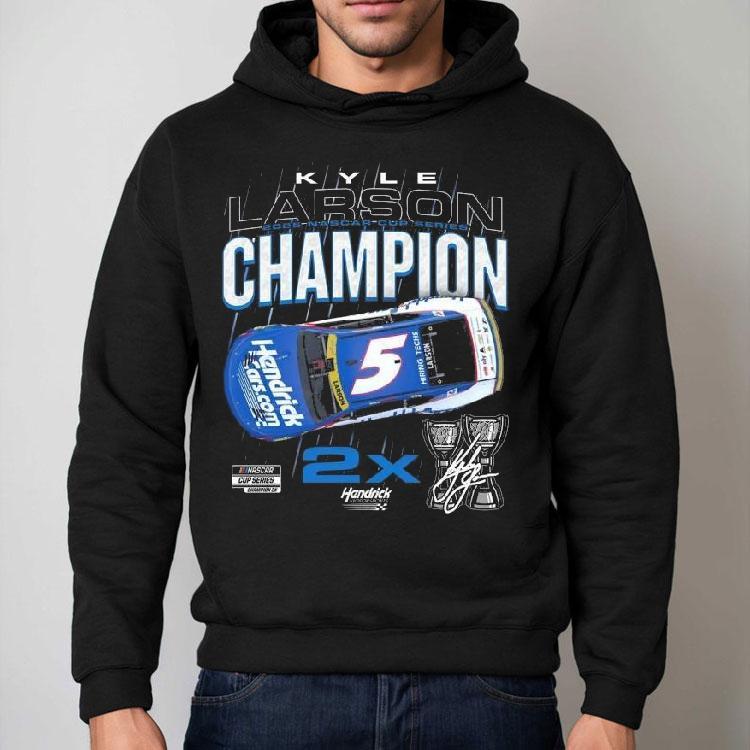 Kyle Larson 2025 Nascar Cup Series Champion Stats Shirt Kyle Larson 2025 Nascar Cup Series Champion Stats Shirt