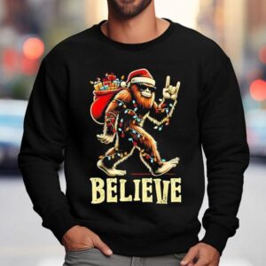 Bigfoot Believe Tree Xmas Sweatshirt