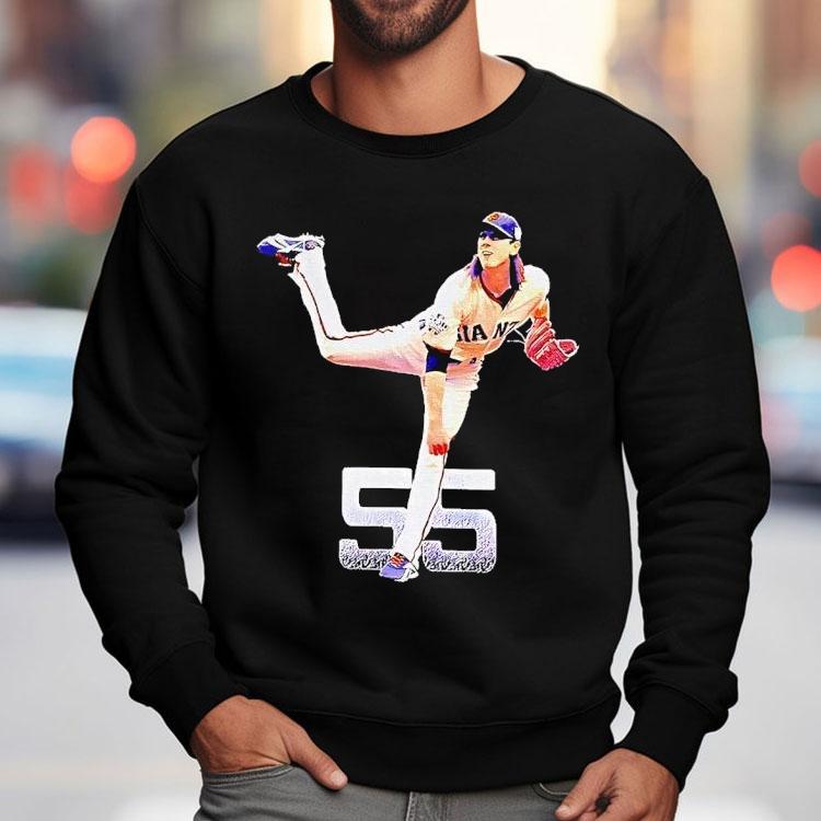 Tim Lincecum Posing San Francisco Giants Mlb Baseball Number 55 Portrait Shirt Tim Lincecum Posing San Francisco Giants Mlb Baseball Number 55 Portrait Shirt