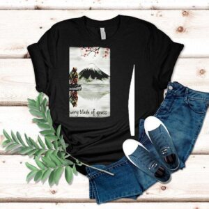Bear Behind Every Blade Of Grass Japan Tshirt