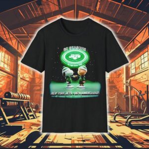 New York Jets Charlie Brown And Snoopy 65 Seasons Fly High Since 1962 Anniversary Shirt
