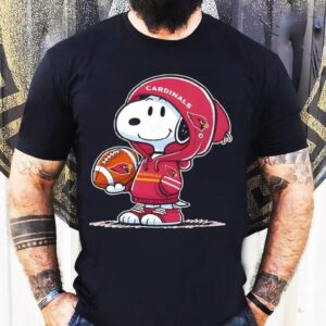 Snoopy Wears Arizona Cardinals Football Shirt