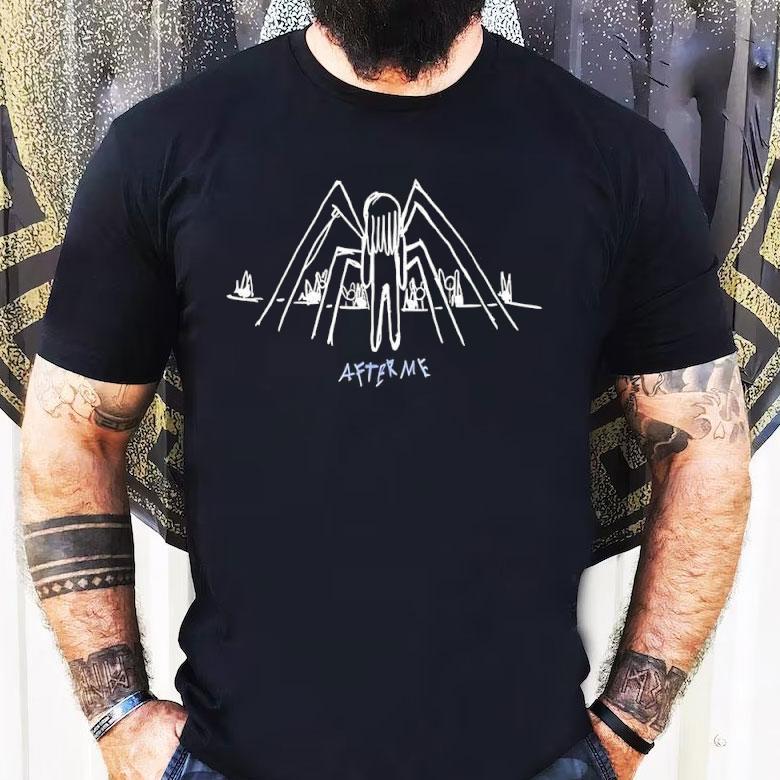 Sofaygo Wearing Spider Man After Me Illustration Shirt Sofaygo Wearing Spider Man After Me Illustration Shirt