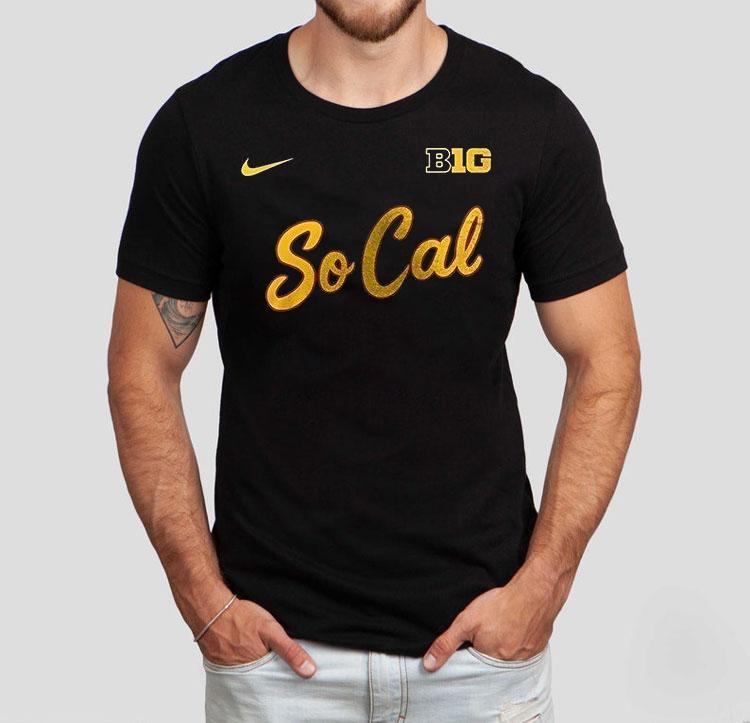 Usc Trojans So Cal Black Out Logo Shirt Usc Trojans So Cal Black Out Logo Shirt