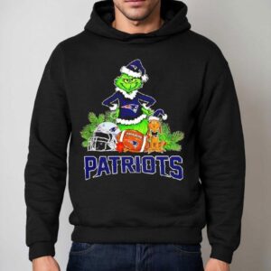 The Grinch And Max New England Patriots Christmas Helmet Items Hoodie